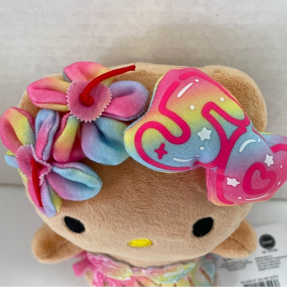Hello Kitty 50th Anniversary Hawaii Limited Edition 6”Plush ABC Store Exclusive - Picture 7 of 7